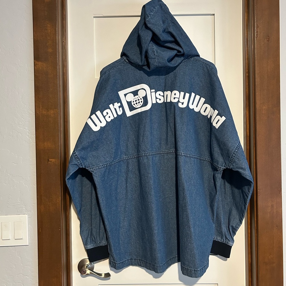 Disney World Denim / Chambray Spirit Jersey Size XL